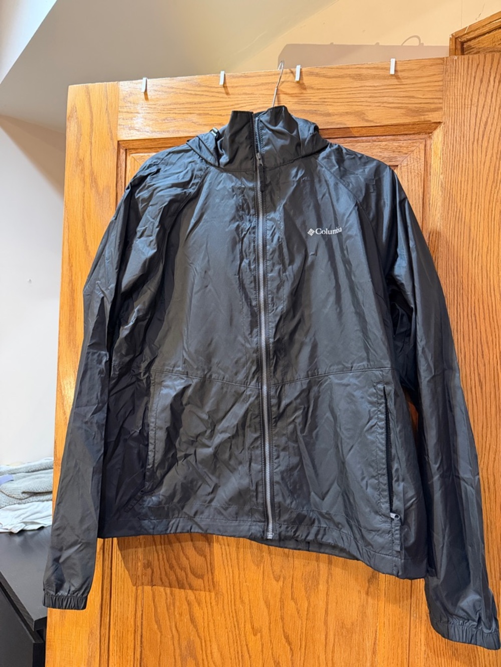 Columbia Black Hooded Rain Shell